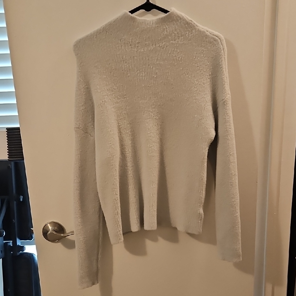 Express Soft Eggshell White Knitwear